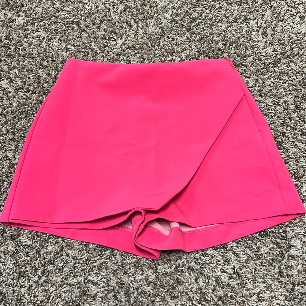 Pink 💓 Zara Skort
